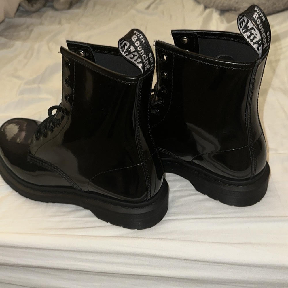 Dr.Marten Combat Boots (brand new)